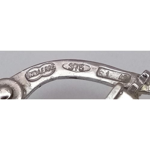 516 - A PAIR OF 9K WHITE GOLD SMALL CONCAVE HOOP EARRINGS 1.8G. Ref: SC 7011