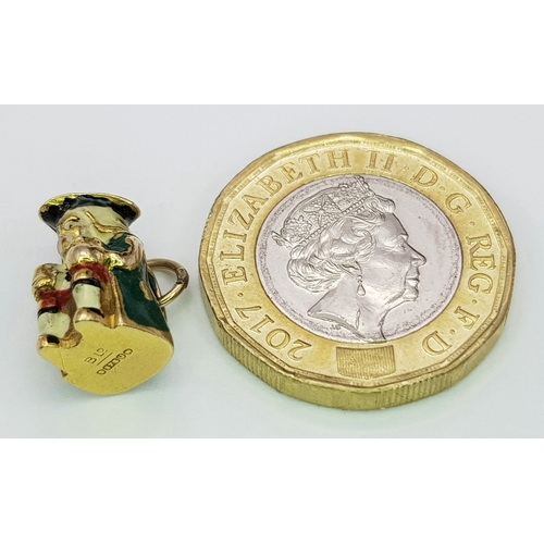 1883 - A Vintage 9K Gold and Enamel Toby Jug Charm. 12mm. 2.5g. Ref: 7.4
