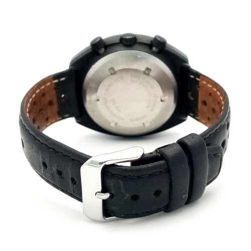 1881 - A TAG HEUER PASADENA AUTOMATIC CHRONOGRAPH DIVERS WATCH - WITH 3 SUBDIALS AND LUMINOUS HANDS. MODEL ... 