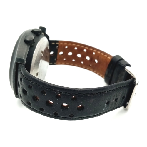 1881 - A TAG HEUER PASADENA AUTOMATIC CHRONOGRAPH DIVERS WATCH - WITH 3 SUBDIALS AND LUMINOUS HANDS. MODEL ... 