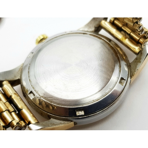1871 - A Vintage (1950s) Omega Automatic Seamaster Gents Watch. Gilded bracelet and case - 35mm. 17 jewels.... 