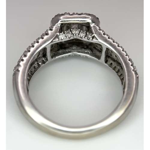 1611 - A 9K Gold, Diamond Mixed Cut Cluster Ring. Size k. 4.8g total weight.