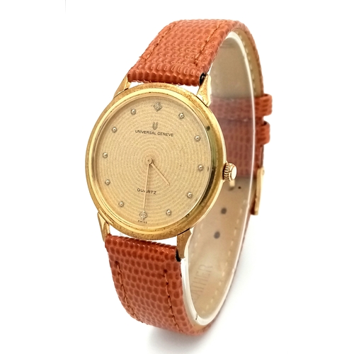 1908 - A Universal Geneve Quartz Gents Watch. Brown leather strap. Gilded case - 32mm. Gilded dial with whi... 
