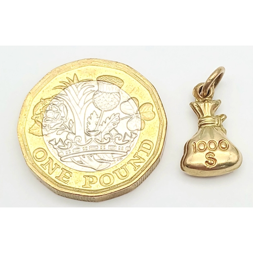 945 - A 9K YELLOW GOLD MONEY BAG CHARM / PENDANT 0.8G. Ref: SC 7040