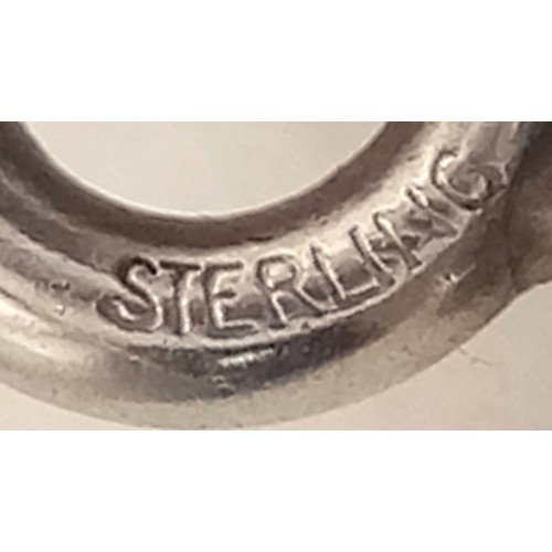 1400 - A vintage sterling silver 