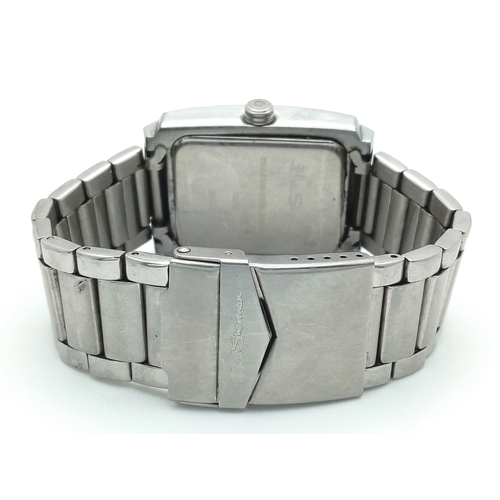 1080 - A BEN SHERMAN, BLUE DIAL, STEEL BRACELET WATCH. IN FULL WORKING ORDER. NEW BATTERY FITTED RECENTLY. ... 