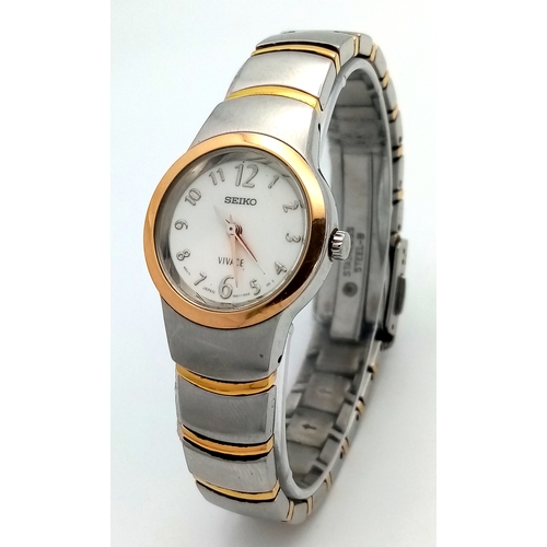 1108 - A SEIKO VIVACE, 2 TONE, WHITE DIAL BRACELET WATCH. IN FULL WORKING ORDER. NEW BATTERY FITTED RECENTL... 