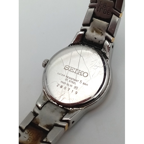 1108 - A SEIKO VIVACE, 2 TONE, WHITE DIAL BRACELET WATCH. IN FULL WORKING ORDER. NEW BATTERY FITTED RECENTL... 
