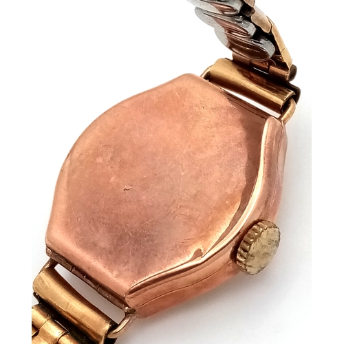 48 - A 1940'S 9K GOLD 