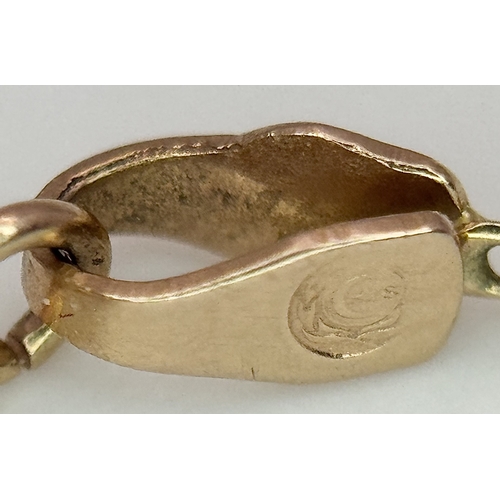 57 - AN 18K ROSE GOLD CLOVER BRACELET, WITH 18K WHITE GOLD CLOVER PARTS. TOTAL WEIGHT 5.4G. SC 1044