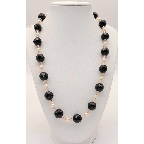 1116 - A fancy Faux Pearl and Crystal link fashion necklace with 925 silver clasp. Total length 55cm.