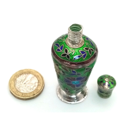 1091 - A lovely vintage silver Cloisonné  floral motif enamelled trinket box. Total weight 28.4G. Height 6.... 
