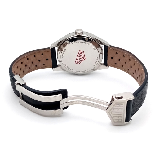 39 - A Tag Heuer Carrera Calibre 6 Automatic Gents Watch. Black leather strap. Stainless steel case - 39m... 