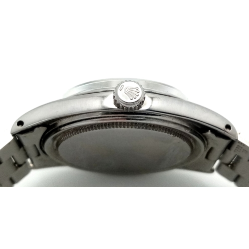 48 - A Vintage Tudor Oyster Mechanical Gents Watch. 7934 model. Stainless steel bracelet and case - 34mm.... 