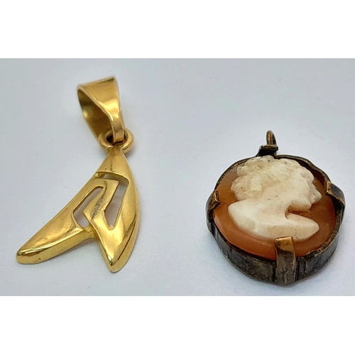 1052 - Two Different Style 9K Gold Pendants. 15mm and 20mm. 1.7g