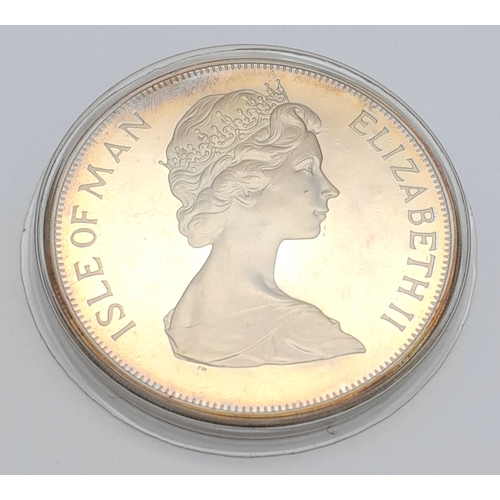 1018 - A 1977 Queen Elizabeth II Sterling Silver Proof Standard Jubilee Crown coin. Comes with COA and case... 