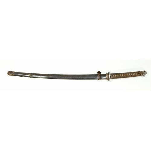 875 - A Late Shin-Shinto Japanese Sword and leather scabbard cover. A late Shin-shinto katana signed Kashu... 