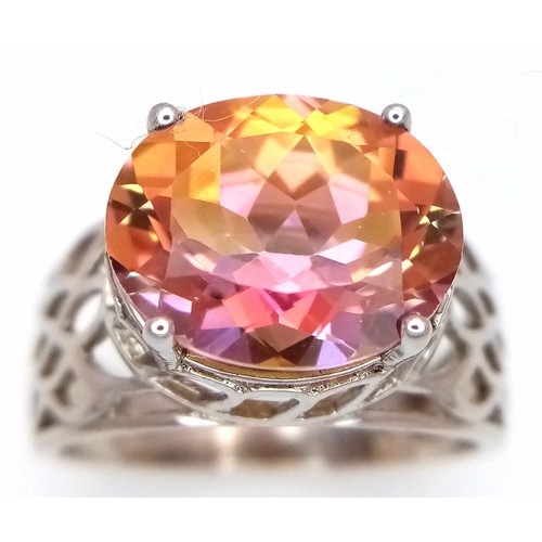 1014 - An Attractive Sterling Silver Twilight Fire Topaz Open Work Design Ring Size O, set with a 1.2cm Lon... 