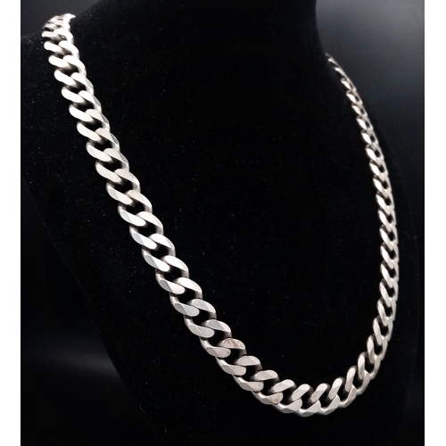 1024 - A 925 silver chunky curb link necklace. Total weight 64.6G. Total length 52cm.