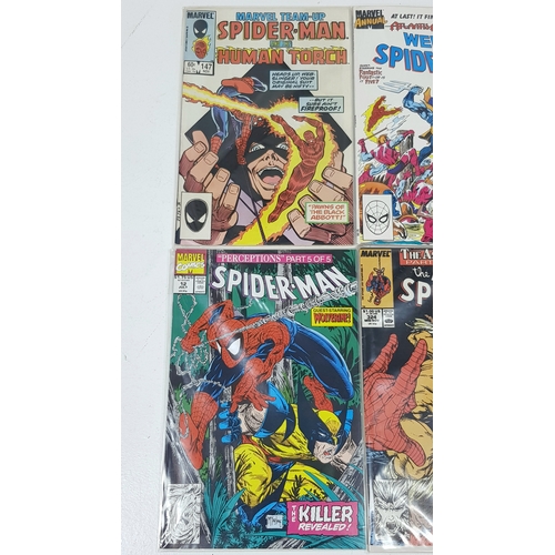 48 - Ten Marvel Mixed Spiderman Comics - Most Being in Very Fine to Very Fine Plus Grade. All individuall... 