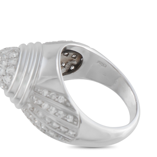 14 - A Boucheron 18K White Gold 1.0ct Diamond Ring. 18K White Gold setting. Sparkling Diamonds with a tot... 