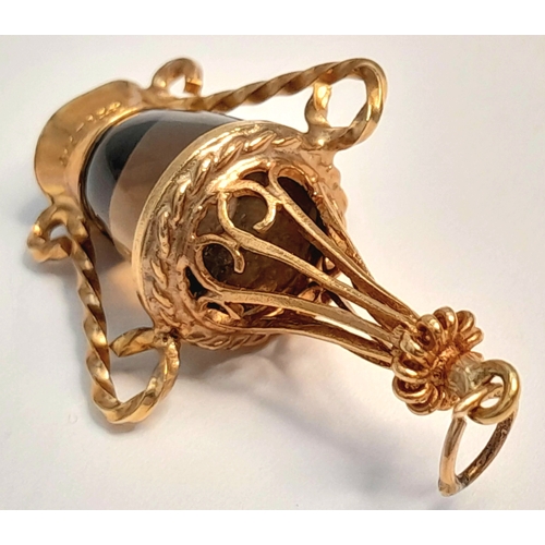 118 - A 9K YELLOW GOLD, STONE SET, LANTERN SHAPED, FOB CHARM / PENDANT. 5.4G. S/A 1561 - 1.