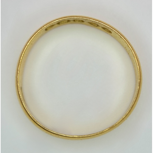 120 - A 22K Yellow Gold Band Ring. 5mm width. Size L. 2.2g.