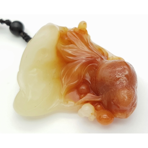 16 - Chinese Shoushan Stone Carving of a Goldfish with Tassel
Dimensions: approx. 5 cm length × 5 cm widt... 