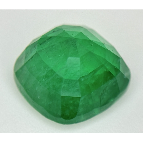 32 - A 5.55ct Cushion-Cut Zambian Natural Emerald Gemstone. Minor oil, exceptional lustre, a rare investm... 