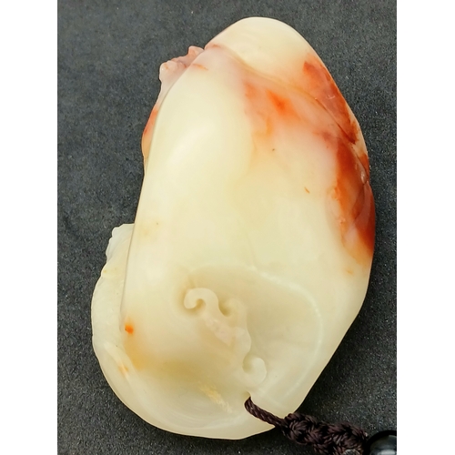 29 - Chinese Shoushan Stone (寿山石) Carving with Beaded Necklace.
A polished Shoushan stone carving from Fu... 