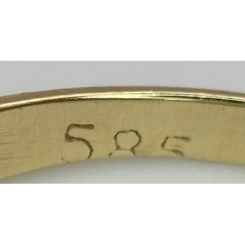 533 - A 14K Yellow Gold, Green stone (possibly tourmaline) and White Stone Ring in Eye Form. 1.75ct oval c... 