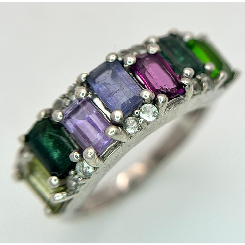 1000 - A Pretty Sterling Silver, Multi-Colour, Semi-Precious Gemstone Set Ring Size K1/2. Set with 7mm Leng... 