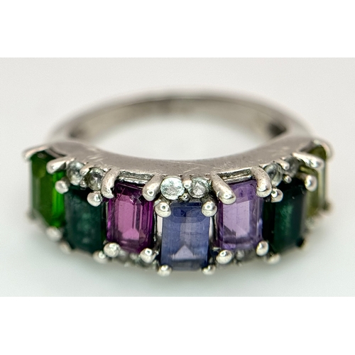 1000 - A Pretty Sterling Silver, Multi-Colour, Semi-Precious Gemstone Set Ring Size K1/2. Set with 7mm Leng... 