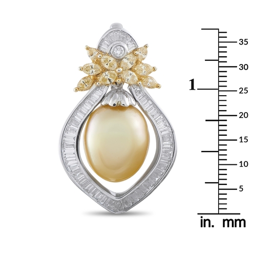 1034 - An 18K White and Yellow Gold 3.0ct Diamond and Pearl Pendant. A luminous golden Pearl measuring 13mm... 