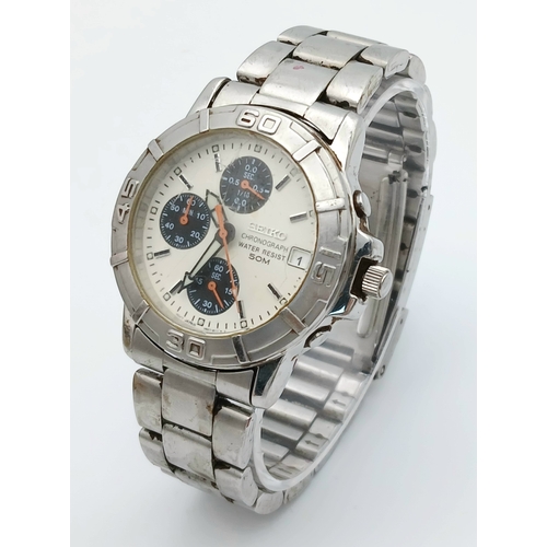 1099 - A 1990'S SEIKO CHRONOGRAPH, DATE FUNCTION, STEEL BRACELET WATCH. IN WORKING ORDER. MODEL V657 - 8060... 