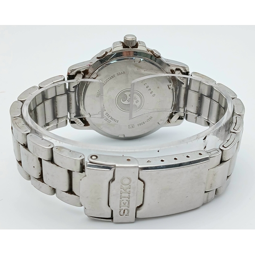 1099 - A 1990'S SEIKO CHRONOGRAPH, DATE FUNCTION, STEEL BRACELET WATCH. IN WORKING ORDER. MODEL V657 - 8060... 