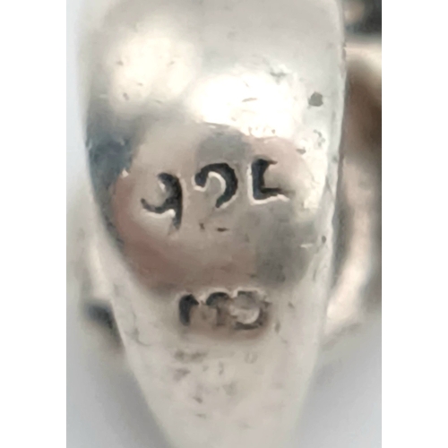 1029 - A STERLING SILVER, DRAGON PENDANT. SYBOLIZING STRENGTH AND POWER. 6.5G. A/S RED 6