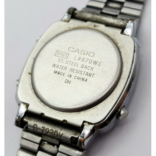 1141 - A CASIO, 3191, DIGITAL ALARM, STEEL BRACELET WATCH. IN FULL WORKING ORDER. S/A 1599 - 8