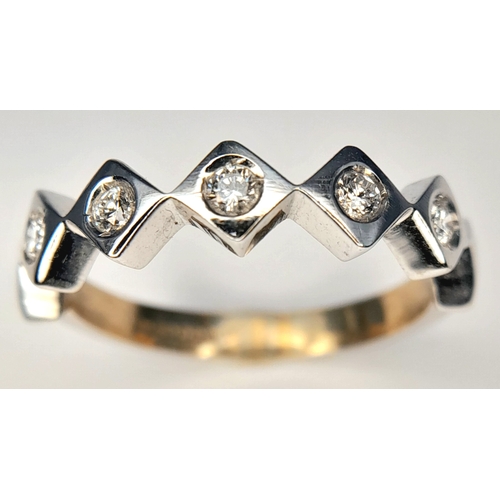 125 - An 18K White Gold, Diamond Set, Zig Zag Ring. 3G, Size L. Tan 6012