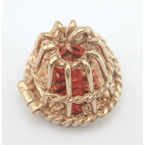 152 - A 9K Yellow Gold, Lobster Pot Charm / Pendant. Which Opens To Reveal The Enamelled Lobster Inside. 6... 