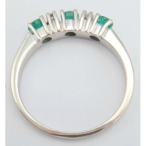 159 - A 14K White Gold, Diamond And Emerald Set Ring. 2.8G, Size O. Sc 6022