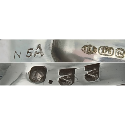 383 - A 9K White Gold, Diamond Set Ring. 0.33Tcw, 3.9G, Size M. Sc 6008