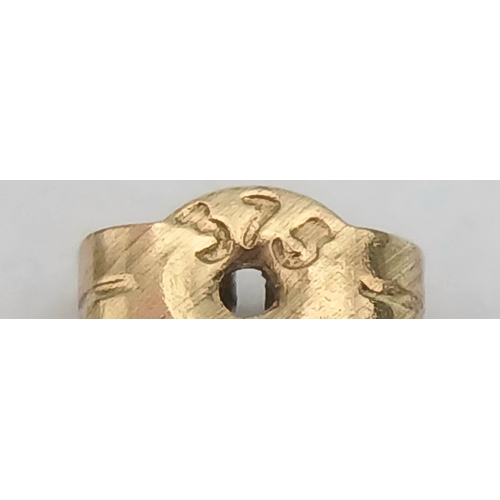 418 - A Pretty Pair of 9K Gold Emerald and Diamond Stud Earrings. 6mm Wide. Set with Three Round Cut Emera... 