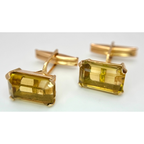 157 - A Pair of 18K Yellow Gold Citrine Cufflinks. Emerald-cut set stones. Circa - 20ctw. 11.5g total weig... 