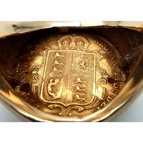 231 - Traditional HALF SOVEREIGN RING. 13.4 Grams. 22 Carat Gold Coin (4 Grams) in 9 Carat Gold Setting (9... 