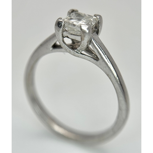1204 - AN 18K WHITE GOLD, DIAMOND SOLITAIRE RING. PRINCESS CUT 0.50CT. 2.9G, SIZE K. SP 1004