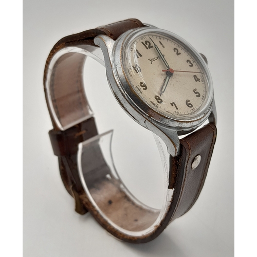 124 - WW2 German Africa Corps Helvetia Wrist Watch. Marked DI & H for issue to the Italian Army. Works wel... 