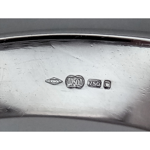 149 - An 18K White Gold Sapphire and Diamond Crossover Ring. Size N. 4g. Ref: 26431.