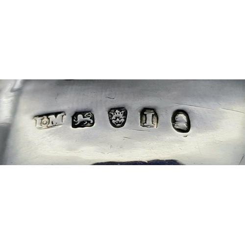 236 - AN ANTIQUE EARLY GEORGIAN SILVER CREAMER (CIRCA 1724).    99.6gms