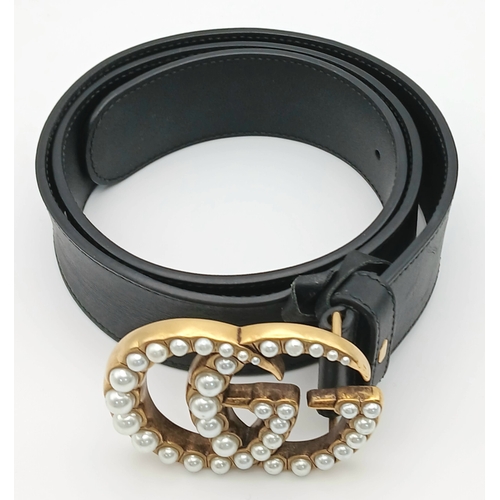 373 - A Gucci Black Leather Pearl Embellished Double G Buckle Belt. Size 80.32. Approx 94.5cm in length. T... 